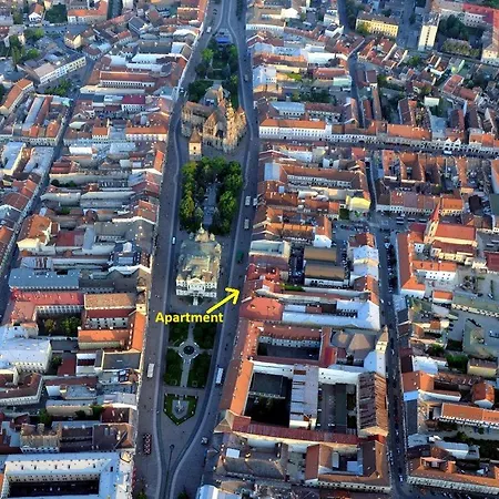 Royal In Historical Downtown Апартаменты Кошице